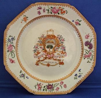 Chinese Export Dinner Plate Bearing the Arms of Renny