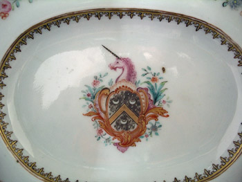 Small Armorial Under Tray Arms of Knott