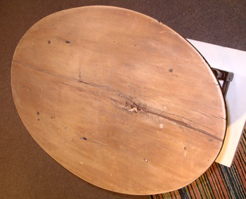New England Oval Top Tavern Table